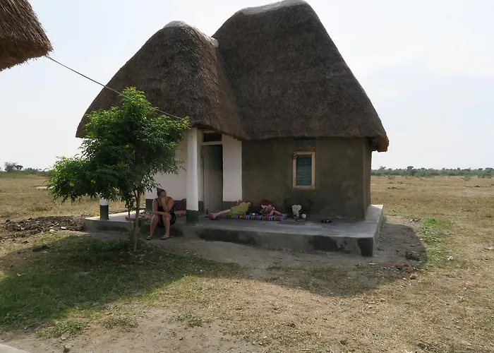 Kasenyi Lake Retreat Lodges & Campsite