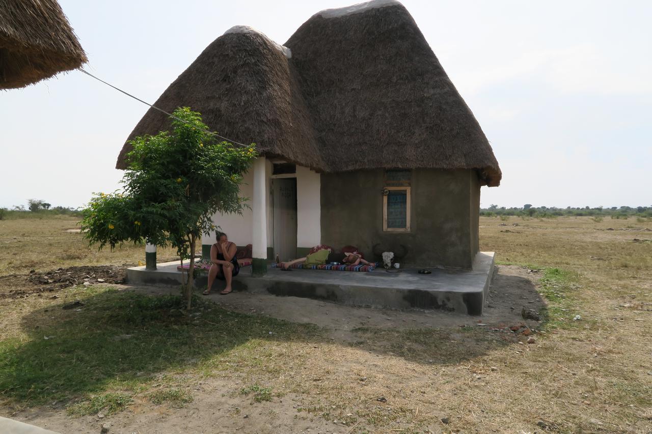 Kasenyi Retreat & * Kasese